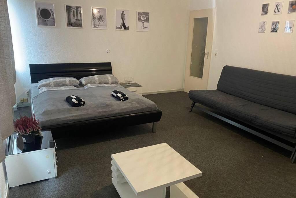 Ein Helles Und Geraumiges Zimmer Am Bremer Hauptbahnhof. 외부 사진
